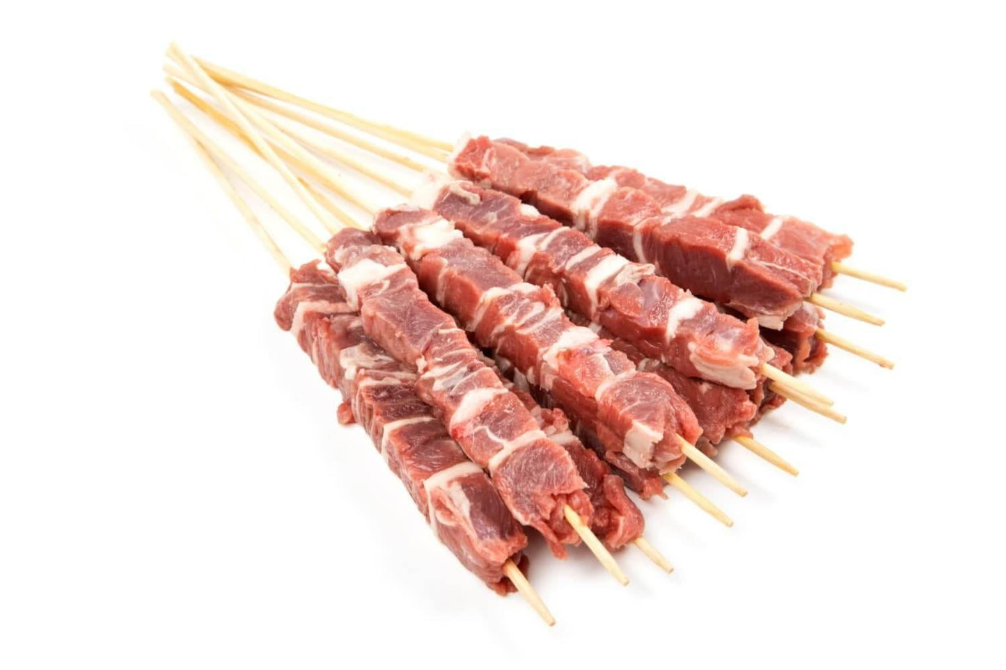 Arrosticini di pecora, traditional Abruzzese skewers made from lamb meat, packaged in 1.5 kg.