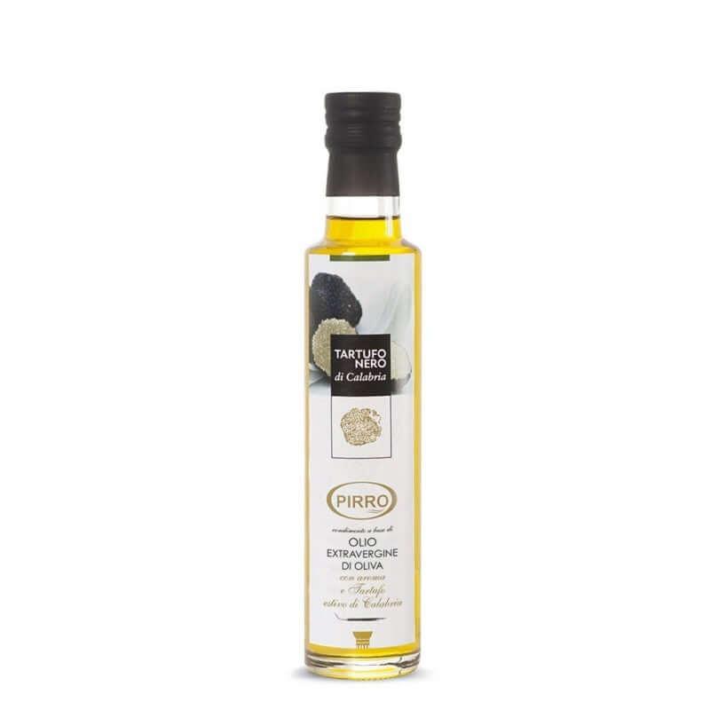 Olio extravergine biologico al tartufo nero di Calabria in bottiglia da 25 cl, ideale per insalate e piatti prelibati.