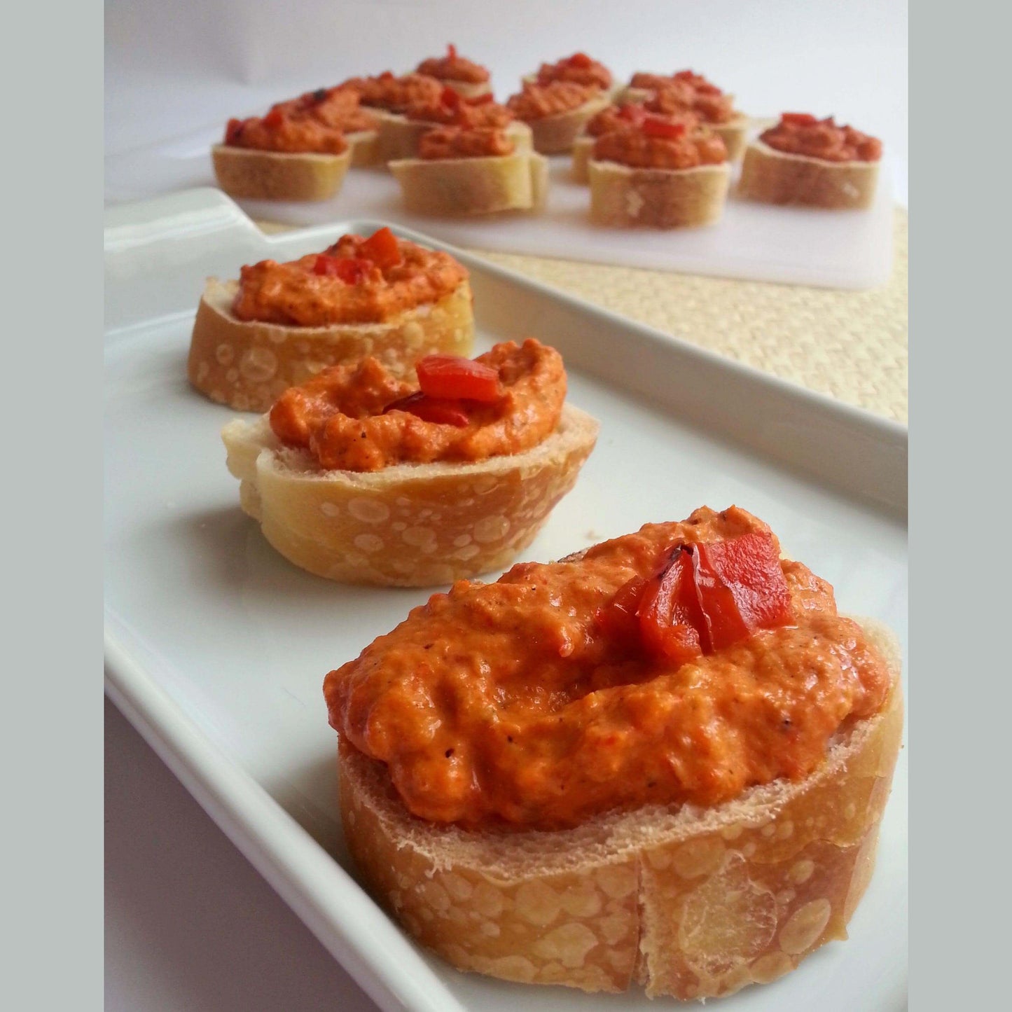 Pat&egrave; Artigianale di peperoncino Calabrese in olio di oliva 200 gr. - Conserve di Terra, di Mare, Delicatessen - horecahub.myshopify.com
